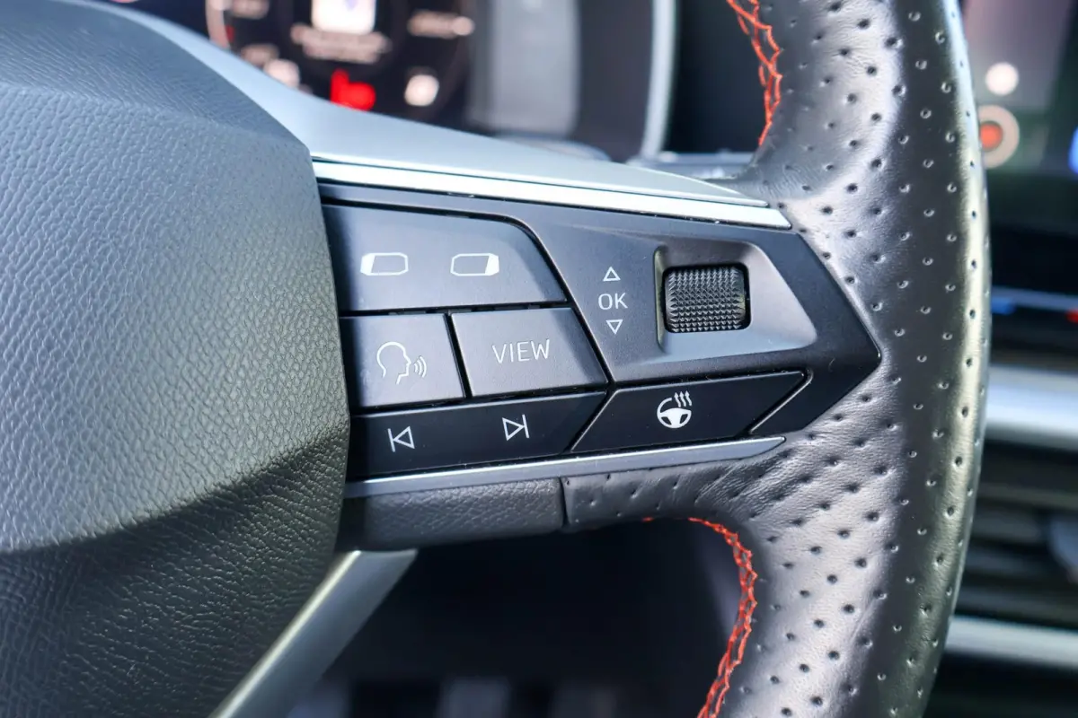 1.4 TSI eHybrid 204pk PHEV FR | SoH 91,9% | Keyless Entry | Stoel/ Stuurverwarming | Apple CarPlay/ Android Auto | Cruise Control Adaptieve | Draadloos Telefoonladen