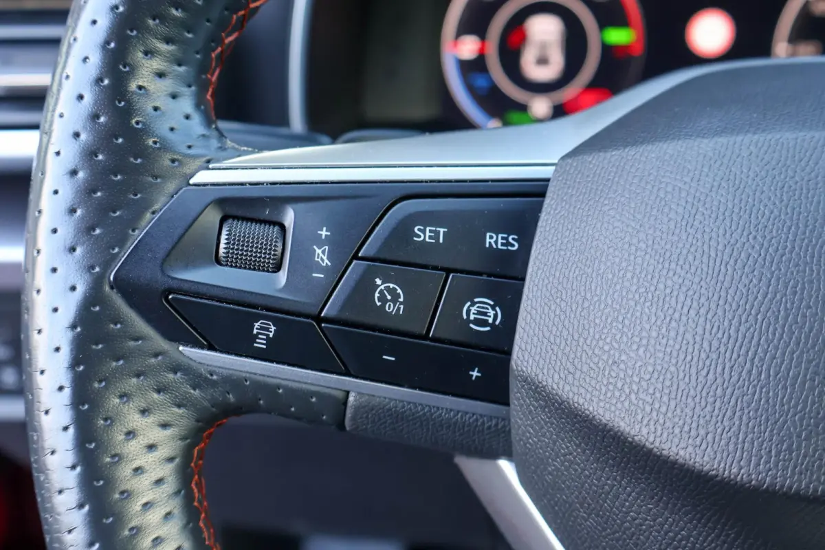 1.4 TSI eHybrid 204pk PHEV FR | SoH 91,9% | Keyless Entry | Stoel/ Stuurverwarming | Apple CarPlay/ Android Auto | Cruise Control Adaptieve | Draadloos Telefoonladen