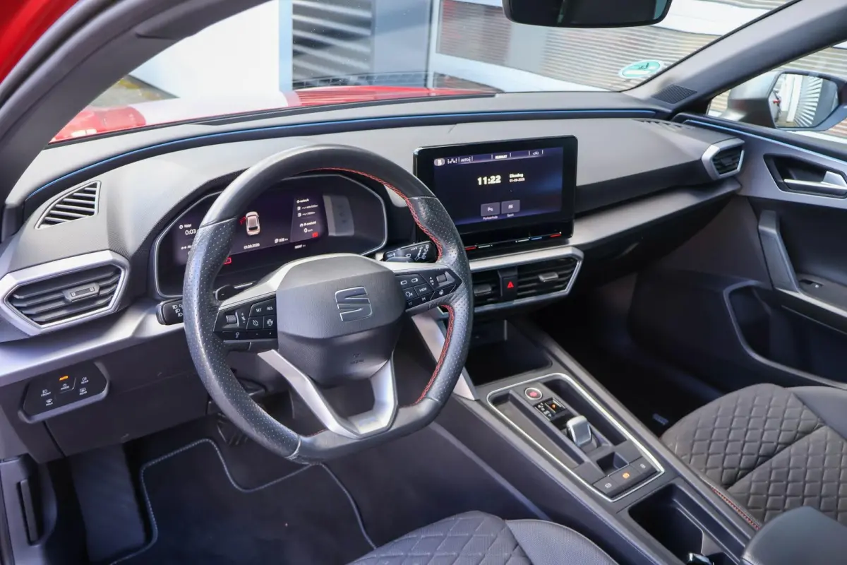 1.4 TSI eHybrid 204pk PHEV FR | SoH 91,9% | Keyless Entry | Stoel/ Stuurverwarming | Apple CarPlay/ Android Auto | Cruise Control Adaptieve | Draadloos Telefoonladen