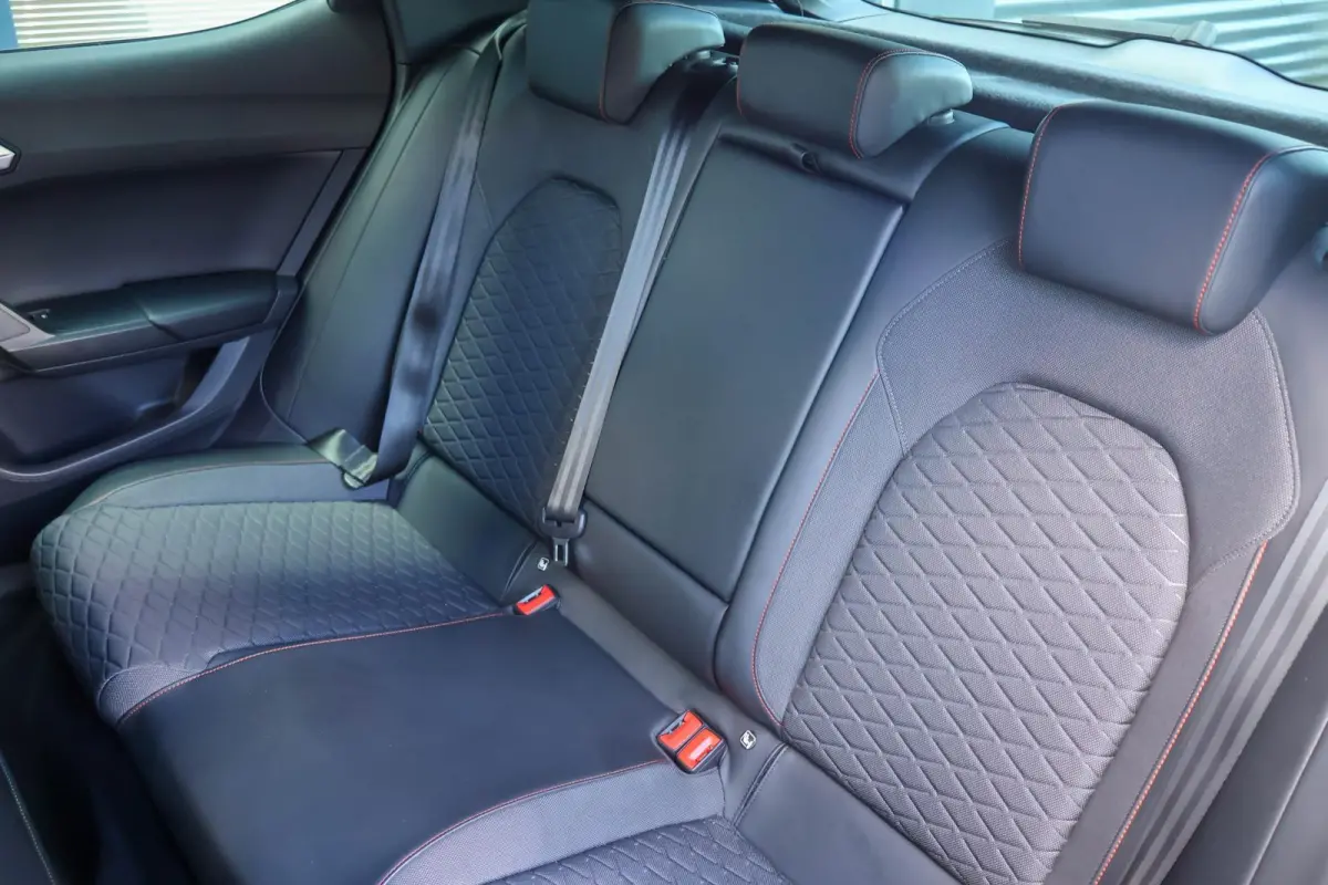 1.4 TSI eHybrid 204pk PHEV FR | SoH 91,9% | Keyless Entry | Stoel/ Stuurverwarming | Apple CarPlay/ Android Auto | Cruise Control Adaptieve | Draadloos Telefoonladen