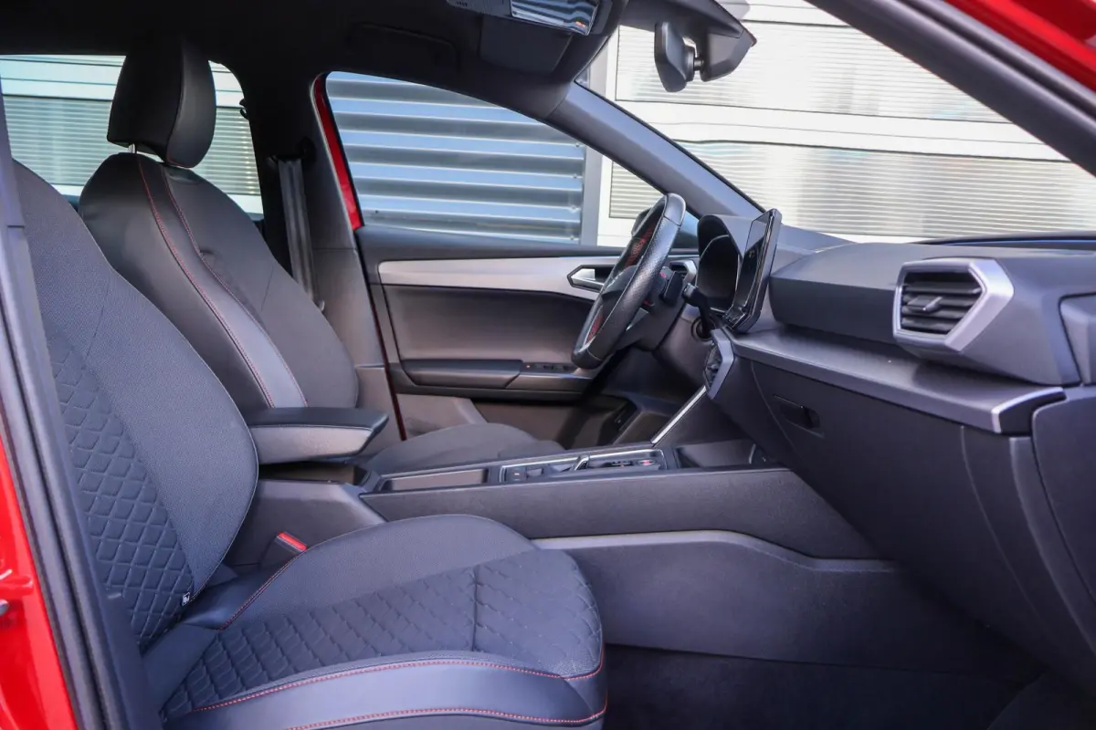 1.4 TSI eHybrid 204pk PHEV FR | SoH 91,9% | Keyless Entry | Stoel/ Stuurverwarming | Apple CarPlay/ Android Auto | Cruise Control Adaptieve | Draadloos Telefoonladen