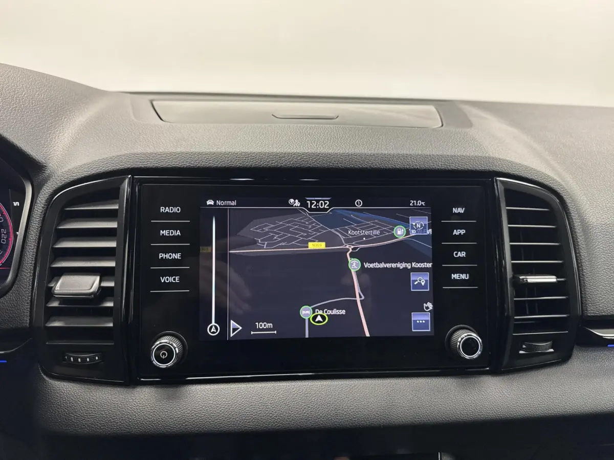 1.5 TSi DSG Sportline Navigatie-Trekhaak-Adapt.Cr.contr-Clima-Camera-Carplay-Stoel/Stuurverwarming-Parkeersensoren-Lm18''velgen