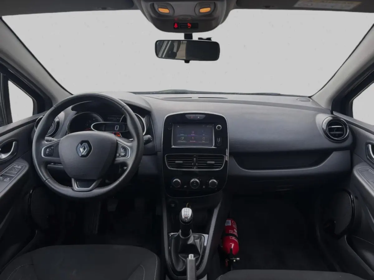 1.5 dCi EURO 6 (Navi, Parkeersensoren, Airco, Cruise Con, Bluetooth, Etc)