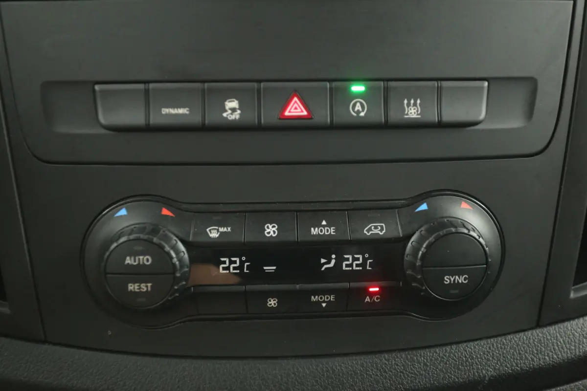 114 CDI Lang | Clima | Camera | 3 Zits | Cruise | Carplay | Trekhaak | 2xSchuifdeur
