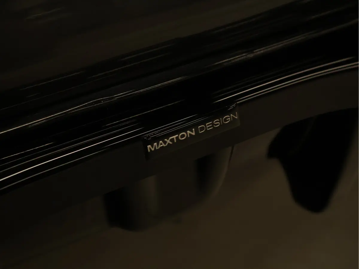 xDrive45e M Sport [MAXTON DESIGN, SCHUIFKANTELDAK, TREKHAAK INKLAPBAAR, BMW LASER, 360 CAMERA, ADAPTIVE CRUISE, LUCHTVERING, APPLE CARPLAY, MEMORY SEATS, STOELVERWARMING, NIEUWSTAAT]