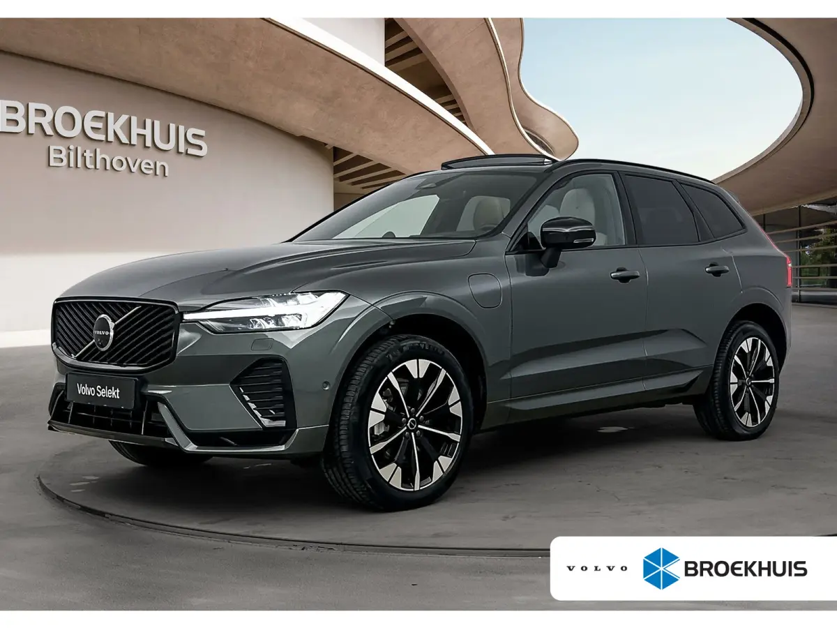 Facelift T8 hybrid AWD Ultra Dark | Luchtvering | Trekhaak | Bowers & Wilkins | Gelamineerd + getint Glas | PDC V+A en Camera | Memory |