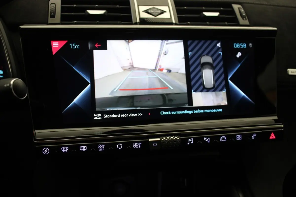 1.6 Hybrid E-Tense Performance Line - Digitaal Cockpit, Carplay, Camera