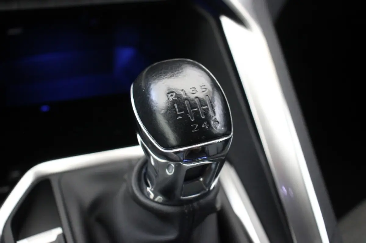 1.2 PureTech Allure - Digitaal Cockpit, Carplay, Camera, Half Leer