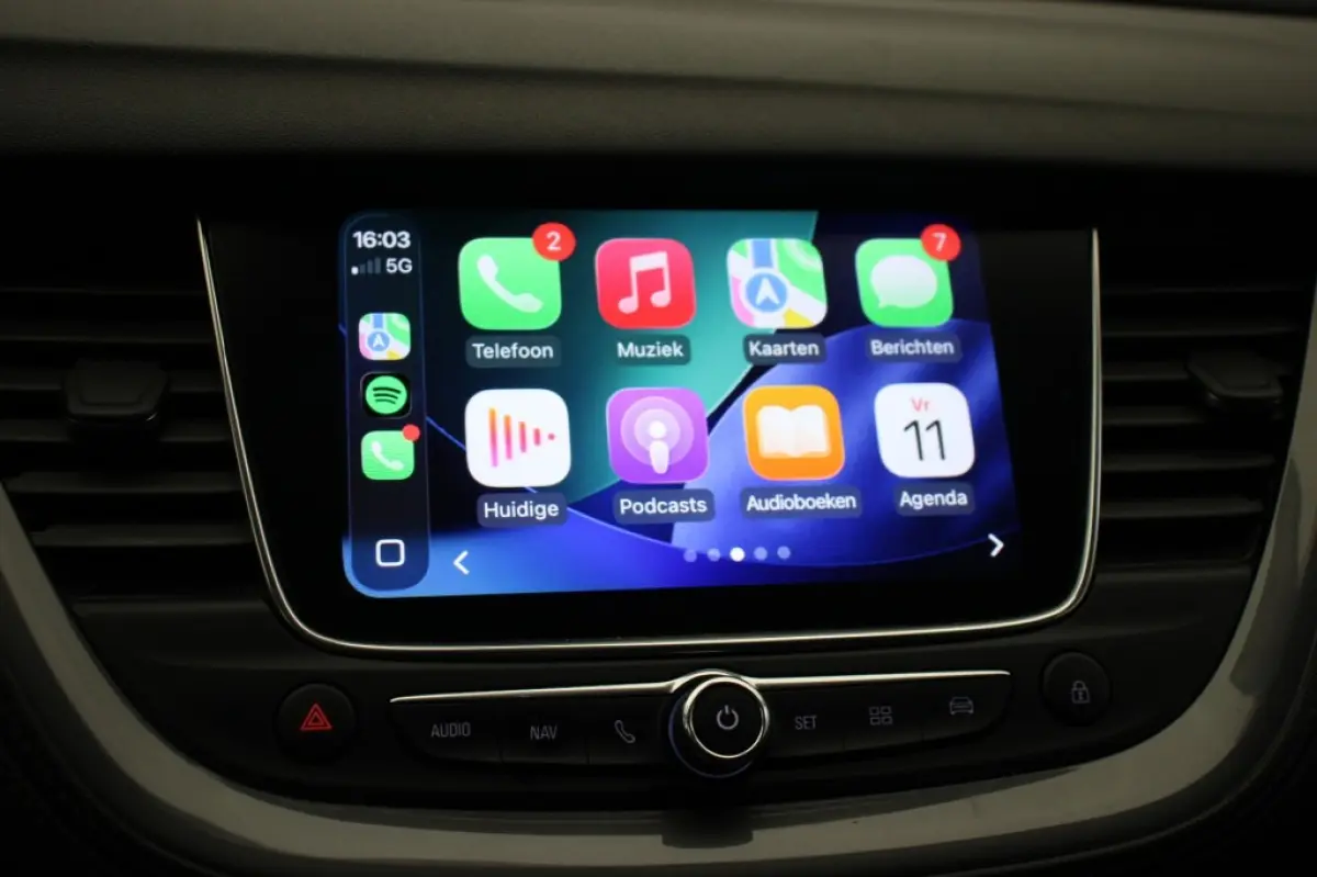1.2 Turbo Business Executive Automaat - Carplay, Cruise, Clima, Trekhaak