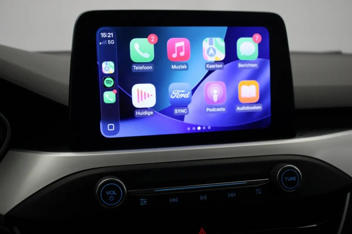 1.0 EcoBoost Hybrid Edition Business - Carplay, Camera, Trekhaak