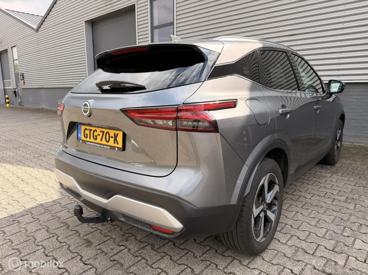 1.3 MHEV Xtronic Premiere Edition|Pano|360cam