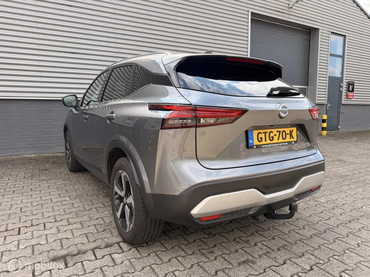 1.3 MHEV Xtronic Premiere Edition|Pano|360cam