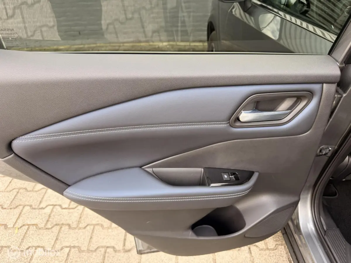 1.3 MHEV Xtronic Premiere Edition|Pano|360cam