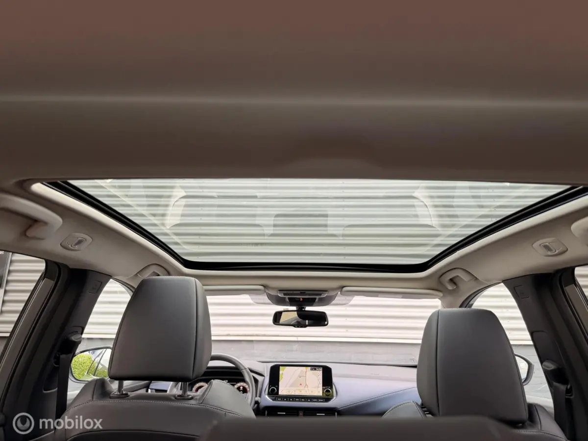 1.3 MHEV Xtronic Premiere Edition|Pano|360cam