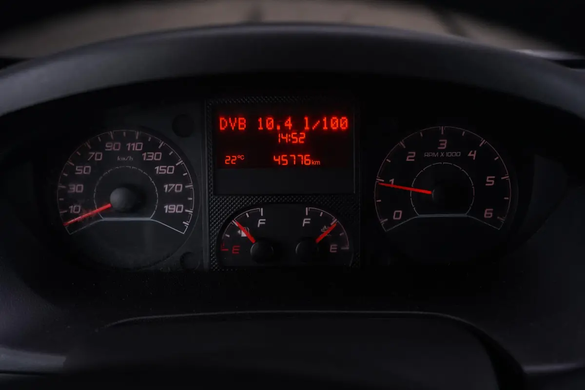 2.2D 140 pk L3H2 BPM vrij, Navi, Camera Airco ECC, Apple Carplay, Cruise Control, Laadruimte Pakket, PDC achter, 3-Zits