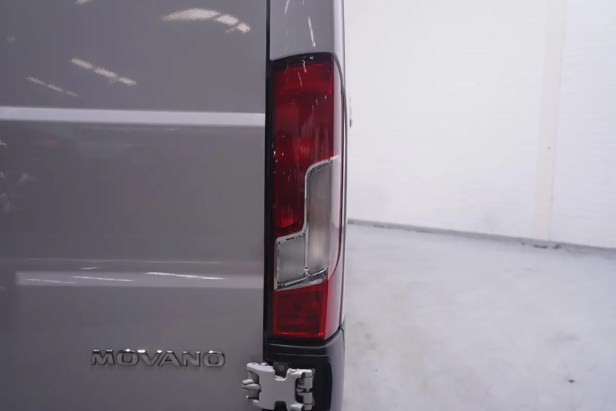 2.2D 140 pk L3H2 BPM vrij, Navi, Camera Airco ECC, Apple Carplay, Cruise Control, Laadruimte Pakket, PDC achter, 3-Zits