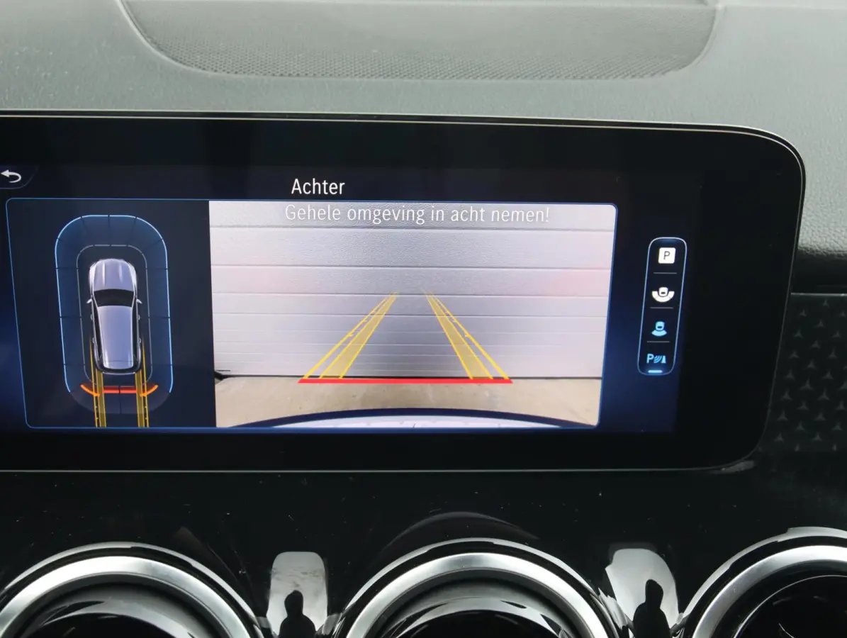 180 Luxury Line | Widescreen | Apple carplay - android auto