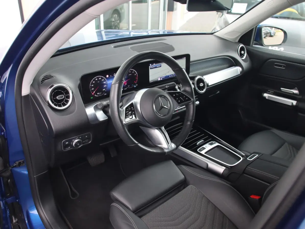 180 Luxury Line | Widescreen | Apple carplay - android auto
