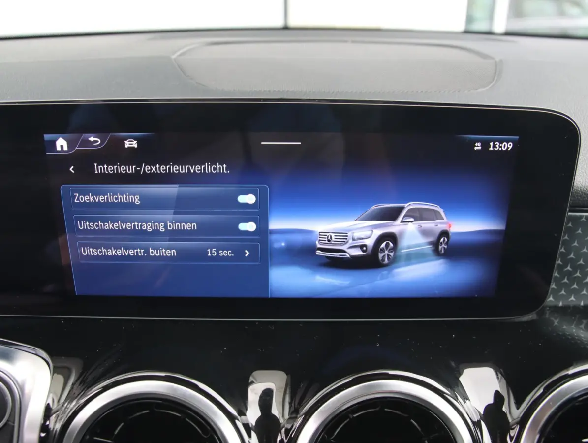 180 Luxury Line | Widescreen | Apple carplay - android auto
