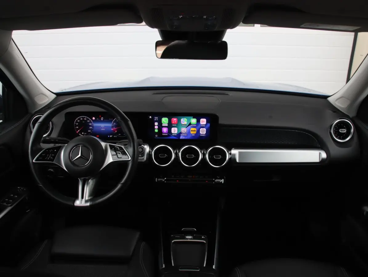 180 Luxury Line | Widescreen | Apple carplay - android auto