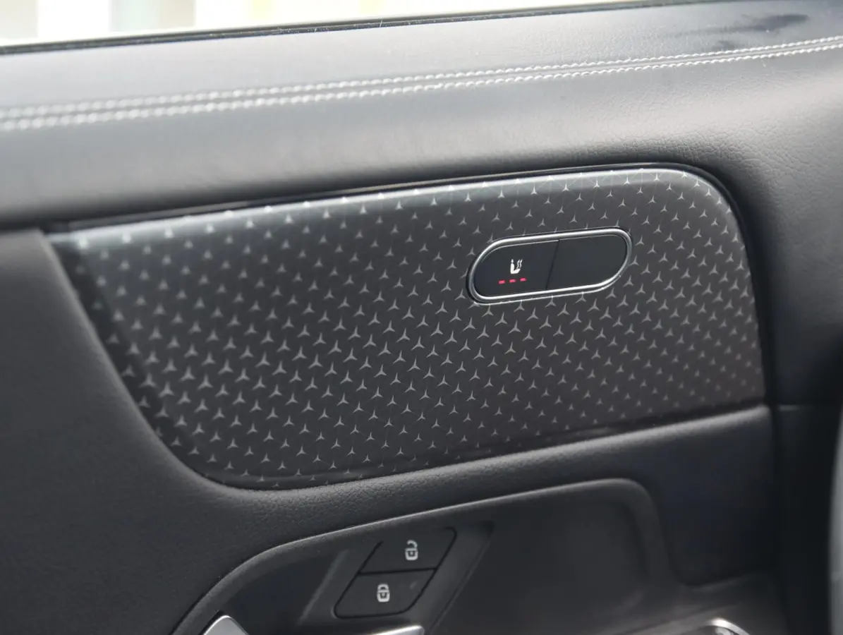 180 Luxury Line | Widescreen | Apple carplay - android auto