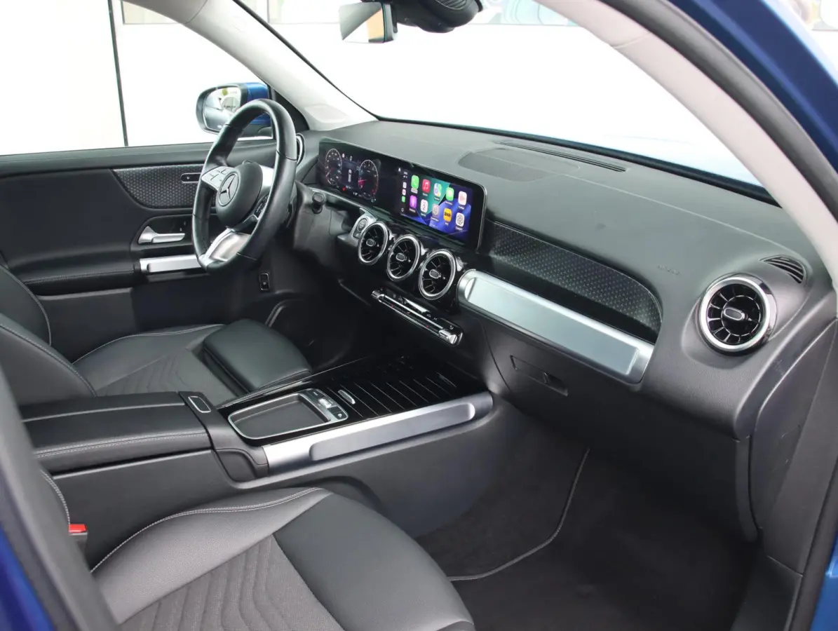 180 Luxury Line | Widescreen | Apple carplay - android auto