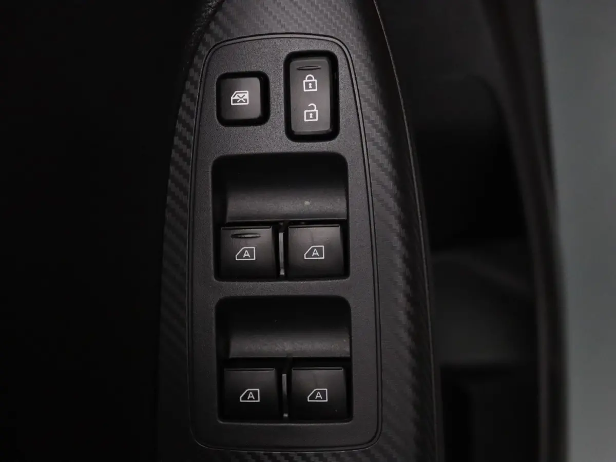 187pk PHEV Intense+ Apple Carplay/Android Auto | Climate