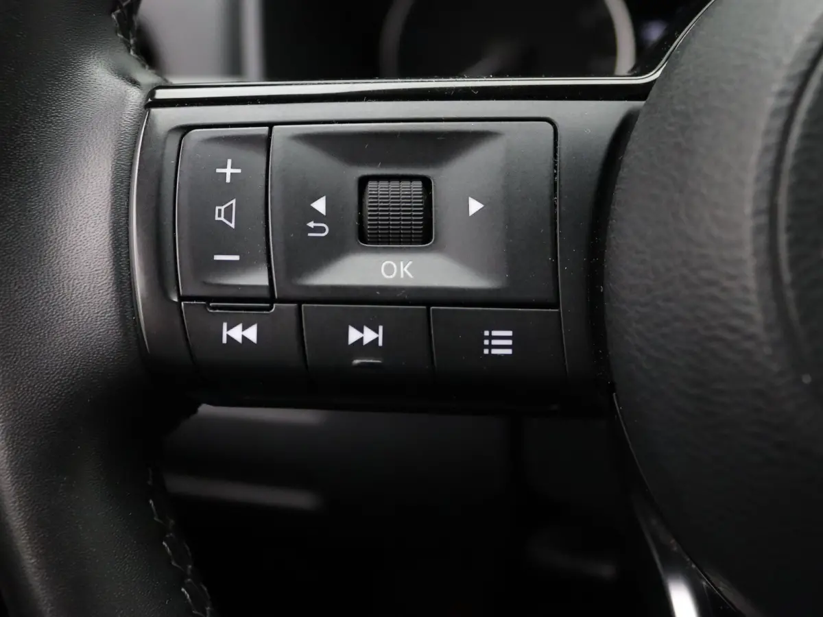 190pk e-Power Business Edition Apple Carplay/Android Auto | Climate