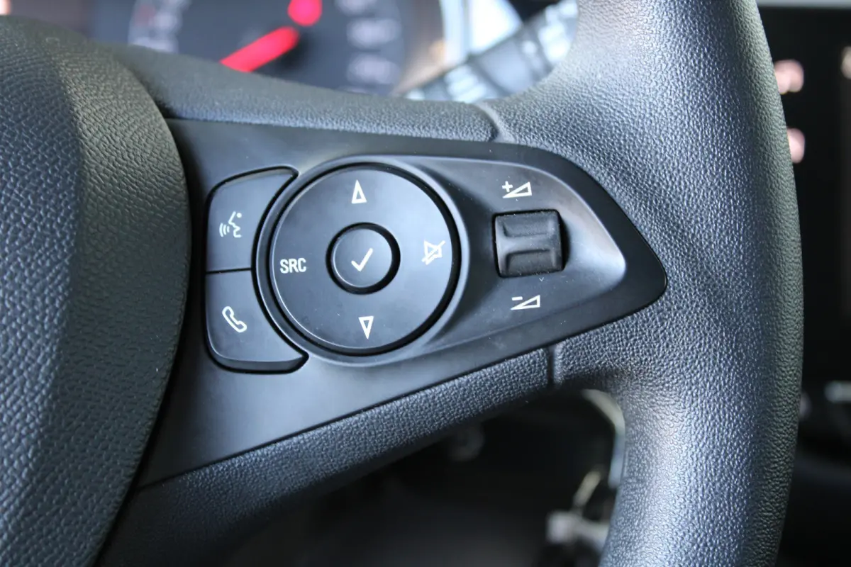 1.2 Edition | Parkeersensoren achter | Cruise control | 16` lichtmetalen velgen |