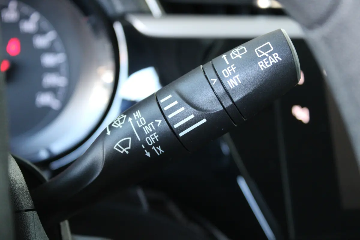 1.2 Edition | Parkeersensoren achter | Cruise control | 16` lichtmetalen velgen |