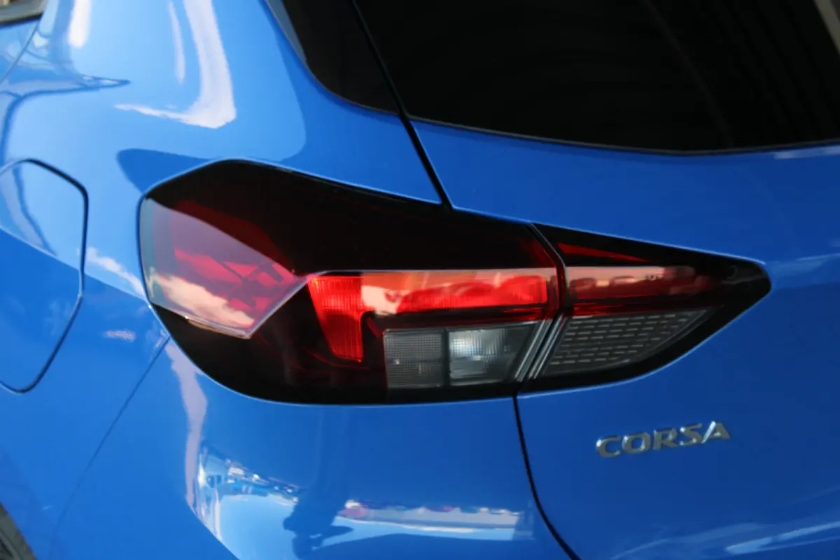 1.2 Edition | Parkeersensoren achter | Cruise control | 16` lichtmetalen velgen |