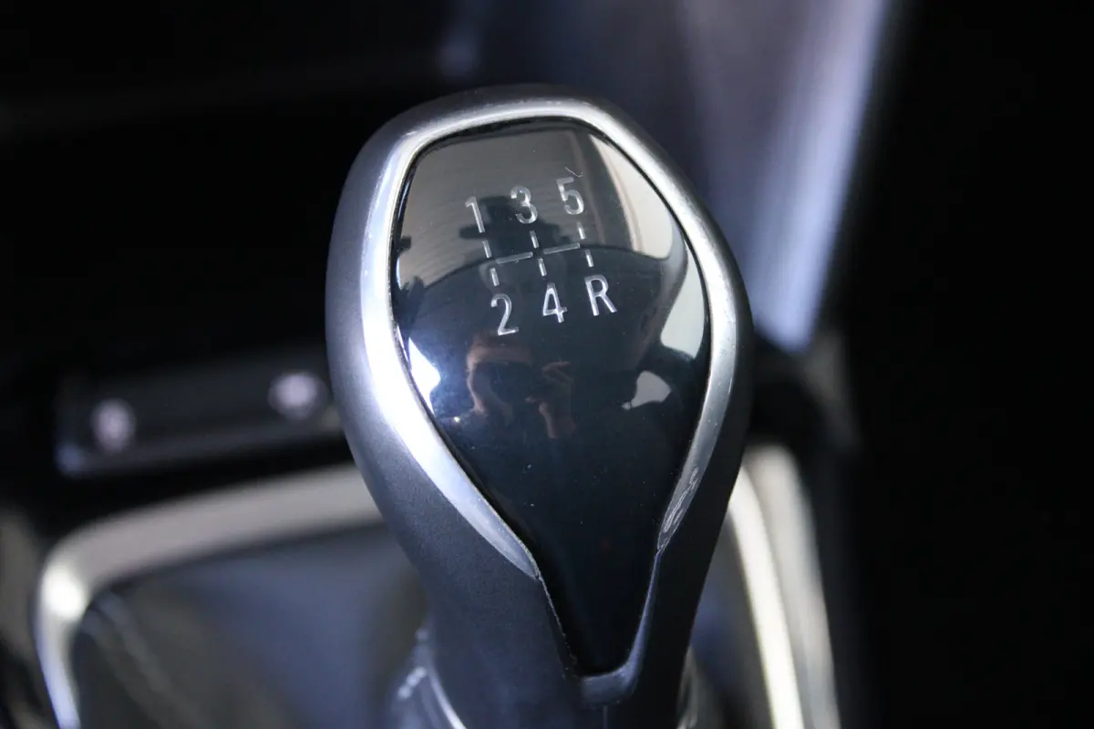 1.2 Edition | Parkeersensoren achter | Cruise control | 16` lichtmetalen velgen |