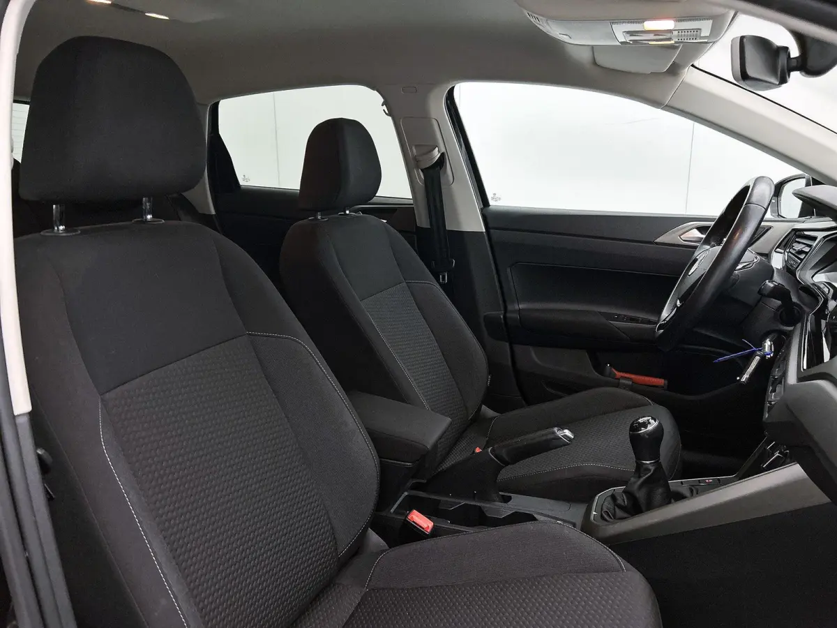 1.0 TSI Comfortline 95 PK | Navigatie | Airco | Adaptive Cruise Control | Apple Carplay & Android Auto | Parkeersensoren |