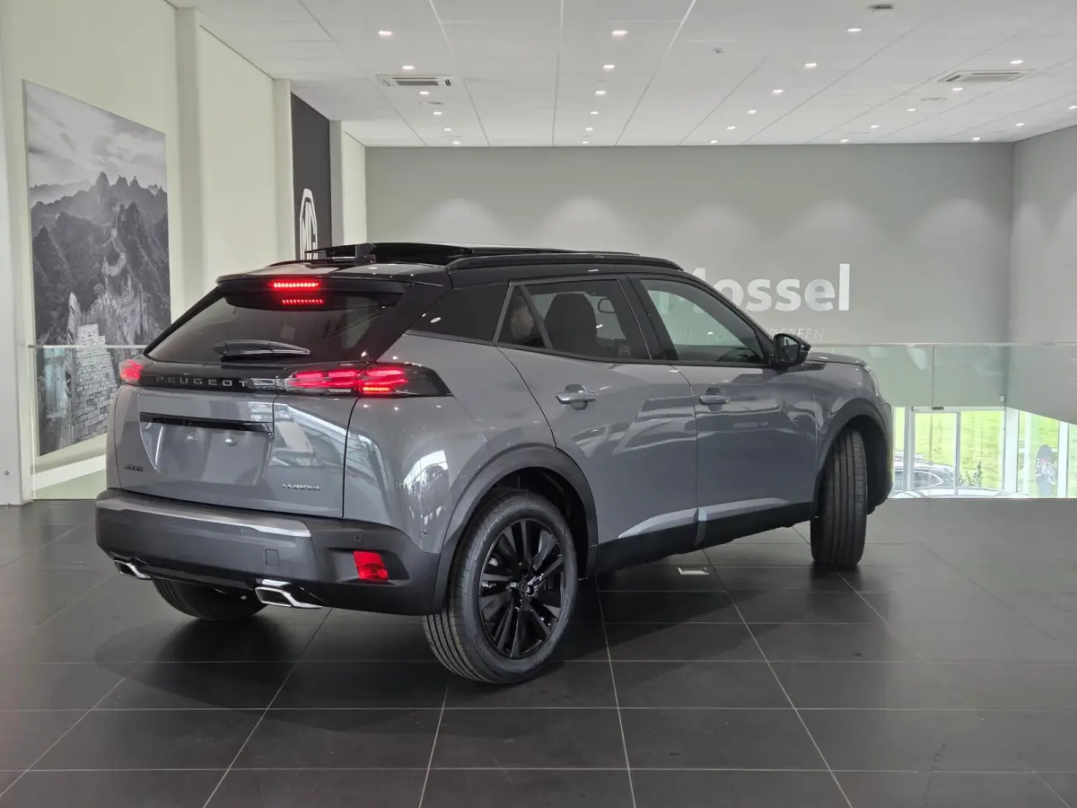 1.2 Hybrid 136 GT | Schuif-kanteldak | Alcantara bekleding | Massagestoelen | Direct Leverbaar |