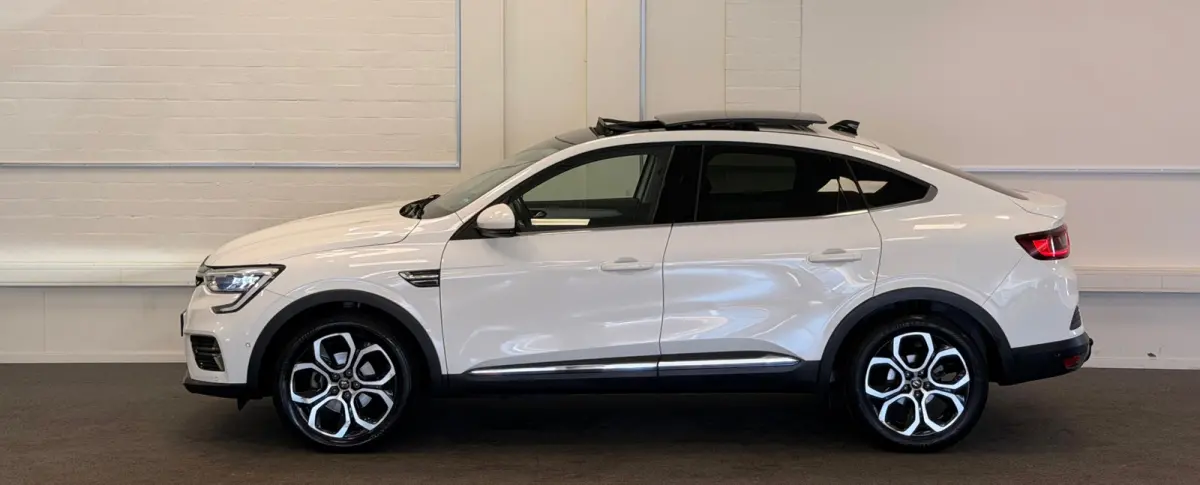 1.6 E-Tech Hybrid 145 Intens Trekhaak Schuif/kanteldak