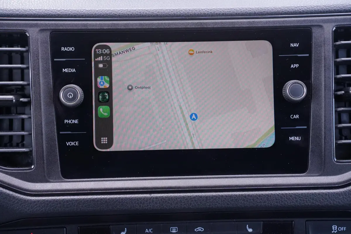 2.0 TDI 140 pk L3H2 Lang / Laag Airco, Navi Airco, Deuren met Ramen, DAB+, PDC V+A, 3-Zits
