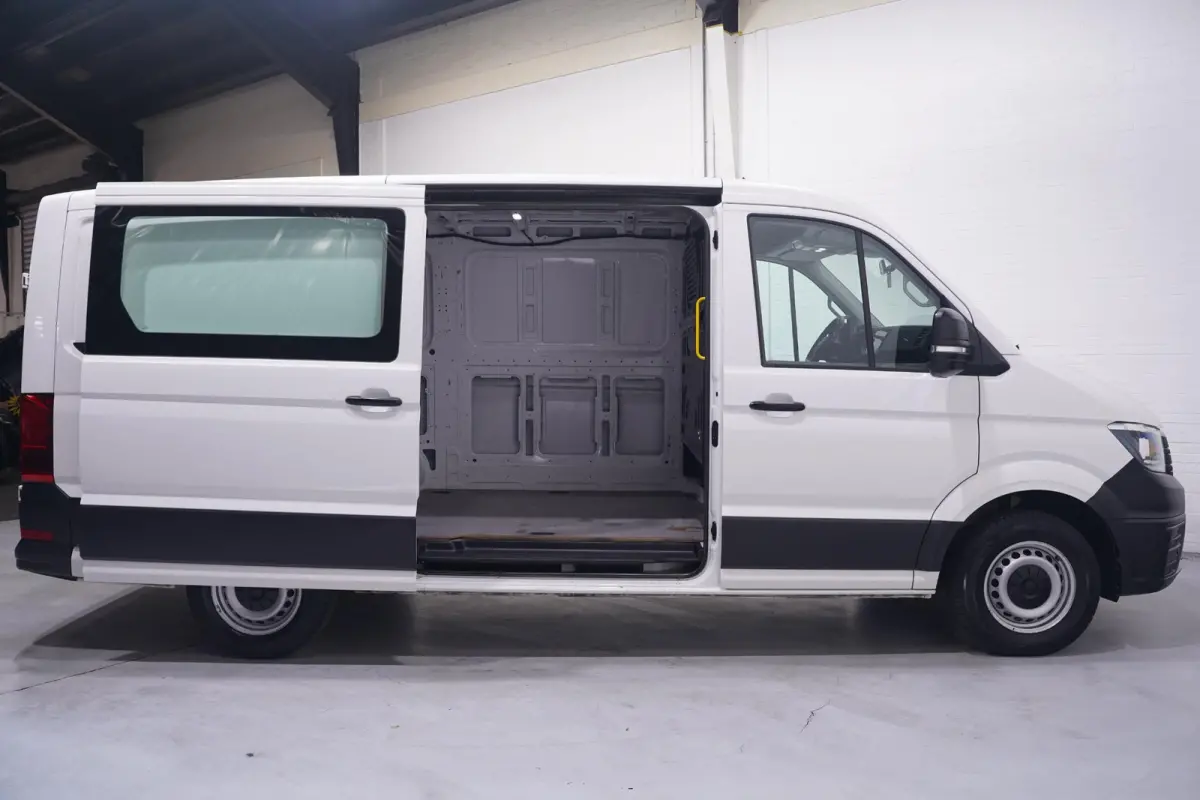 2.0 TDI 140 pk L3H2 Lang / Laag Airco, Navi Airco, Deuren met Ramen, DAB+, PDC V+A, 3-Zits