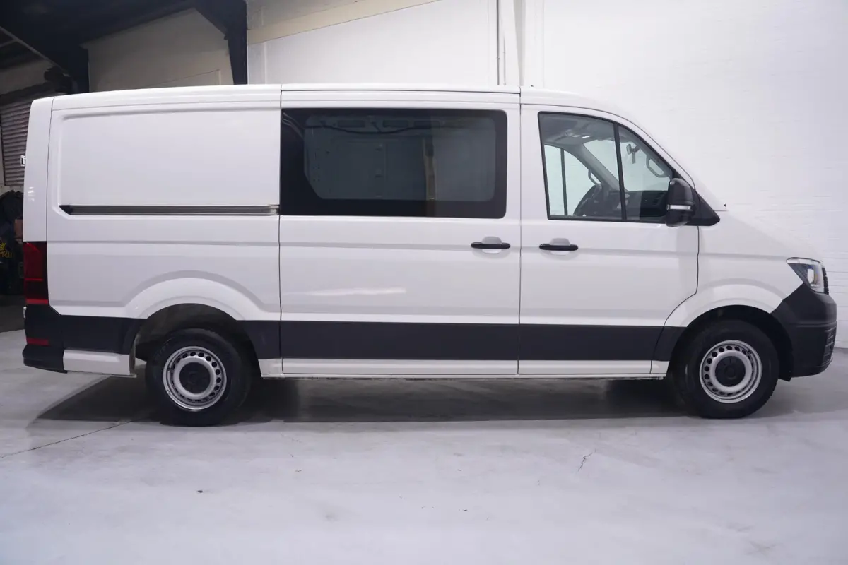 2.0 TDI 140 pk L3H2 Lang / Laag Airco, Navi Airco, Deuren met Ramen, DAB+, PDC V+A, 3-Zits