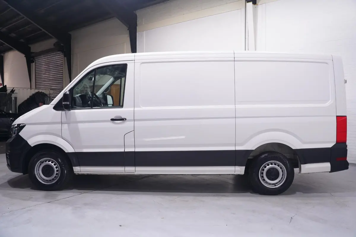 2.0 TDI 140 pk L3H2 Lang / Laag Airco, Navi Airco, Deuren met Ramen, DAB+, PDC V+A, 3-Zits