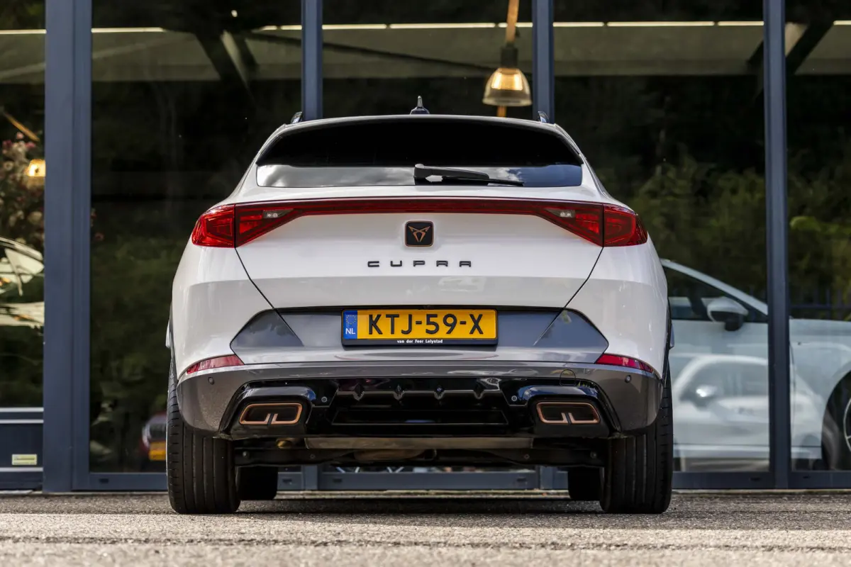 1.4 e-Hybrid Adrenaline