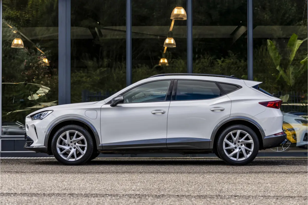 1.4 e-Hybrid Adrenaline