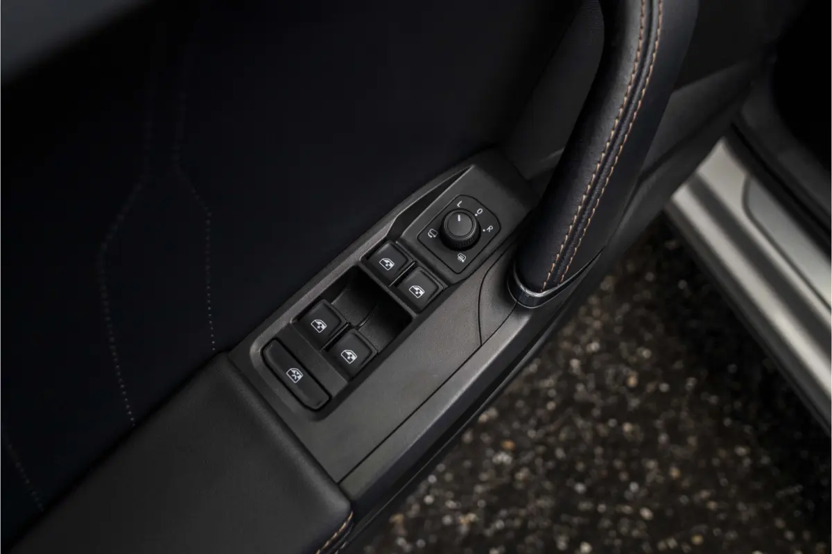 1.4 e-Hybrid Adrenaline