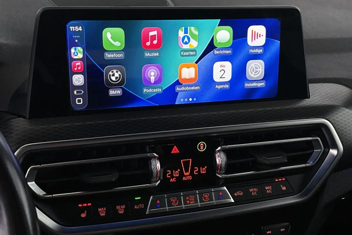 xDrive30e High Executive SOH 95% M Sport Keyless Head-Up