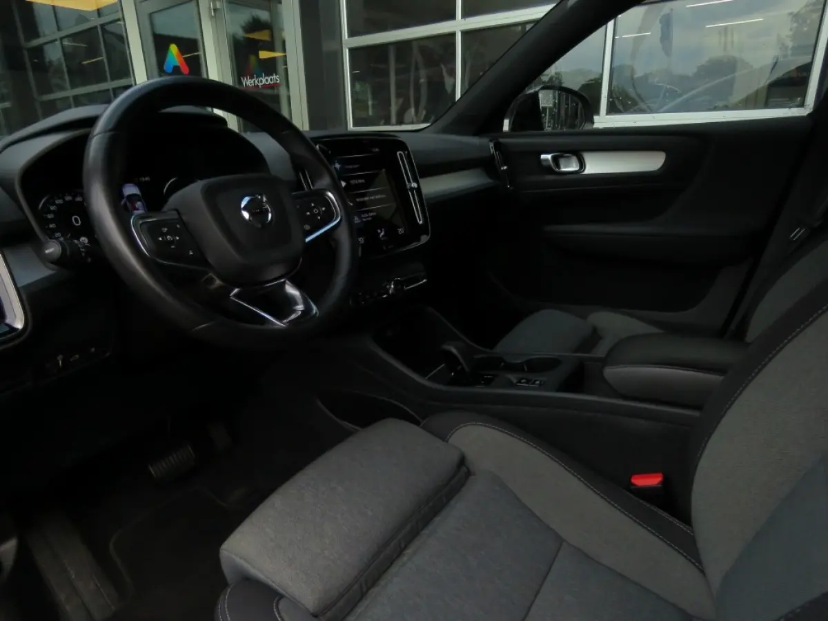 1.5 T4 CORE BRIGHT facelift / Trekhaak / Camera / Elec.achterklep / BOVAG garantie