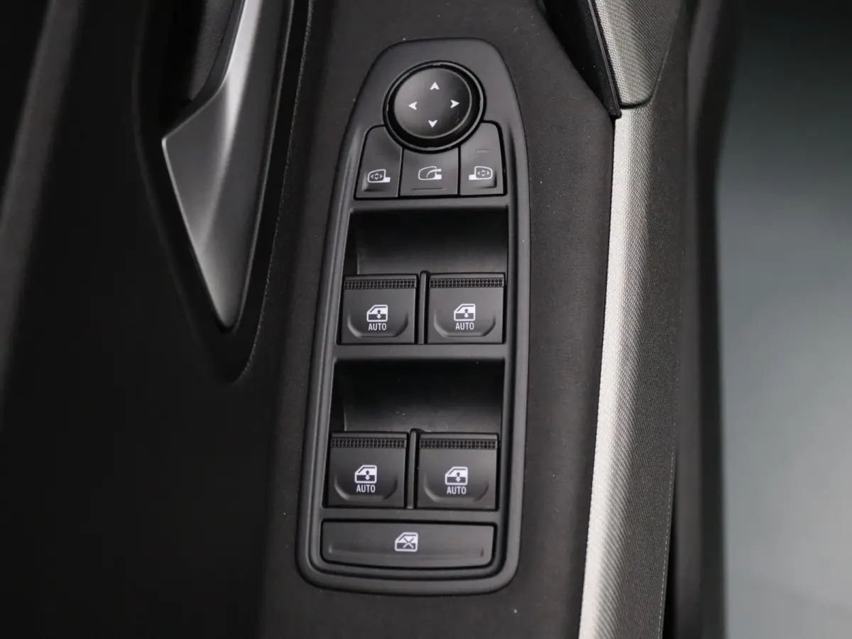 155pk Hybrid Journey Apple Carplay/Android Auto | Climate