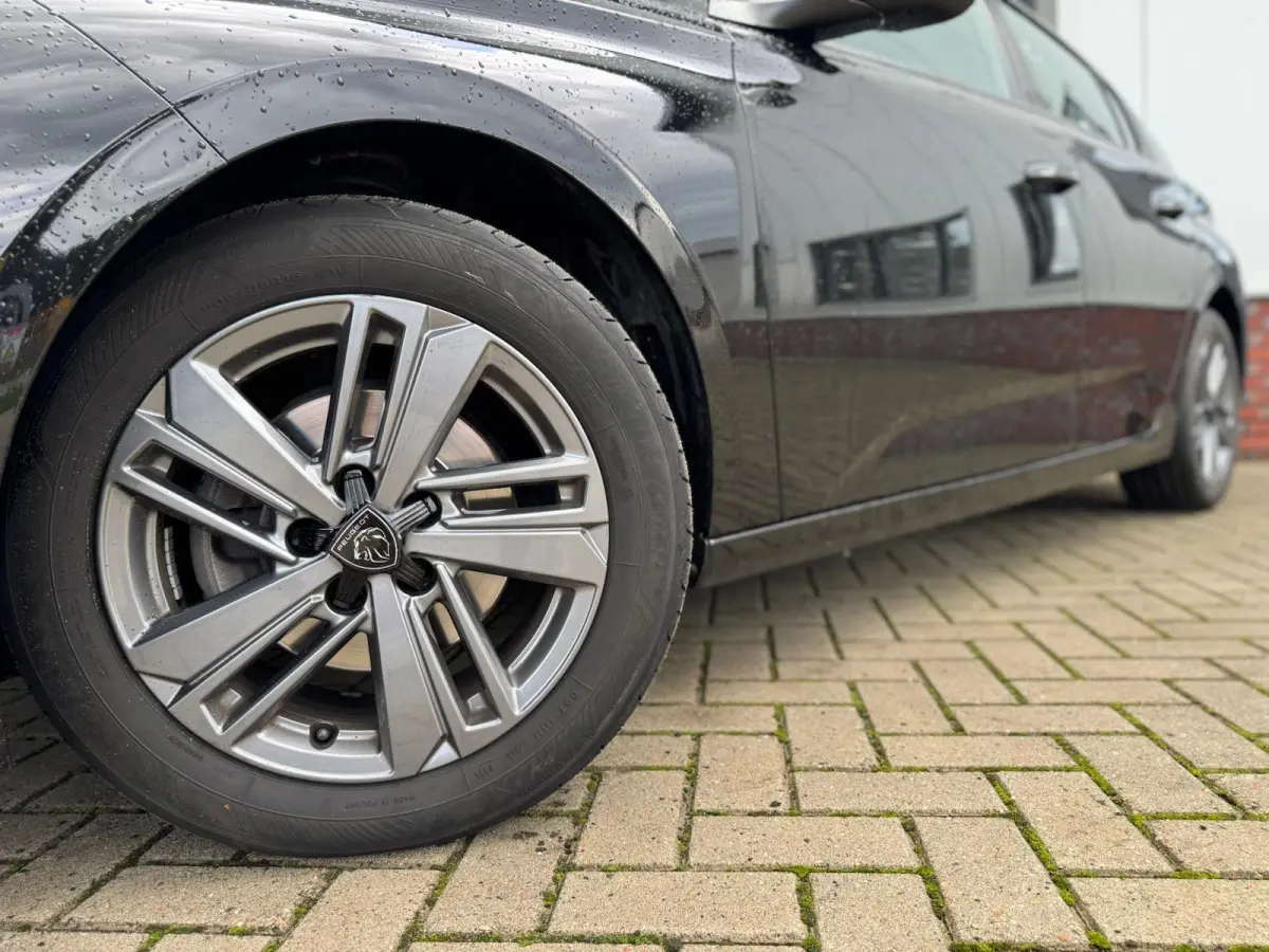 1.2 PureTech Allure Pack Business | Nieuwe Distributieriem | Digital Cockpit | CarPlay | Navigatie | Lichtmetaal | Cruise | Climate