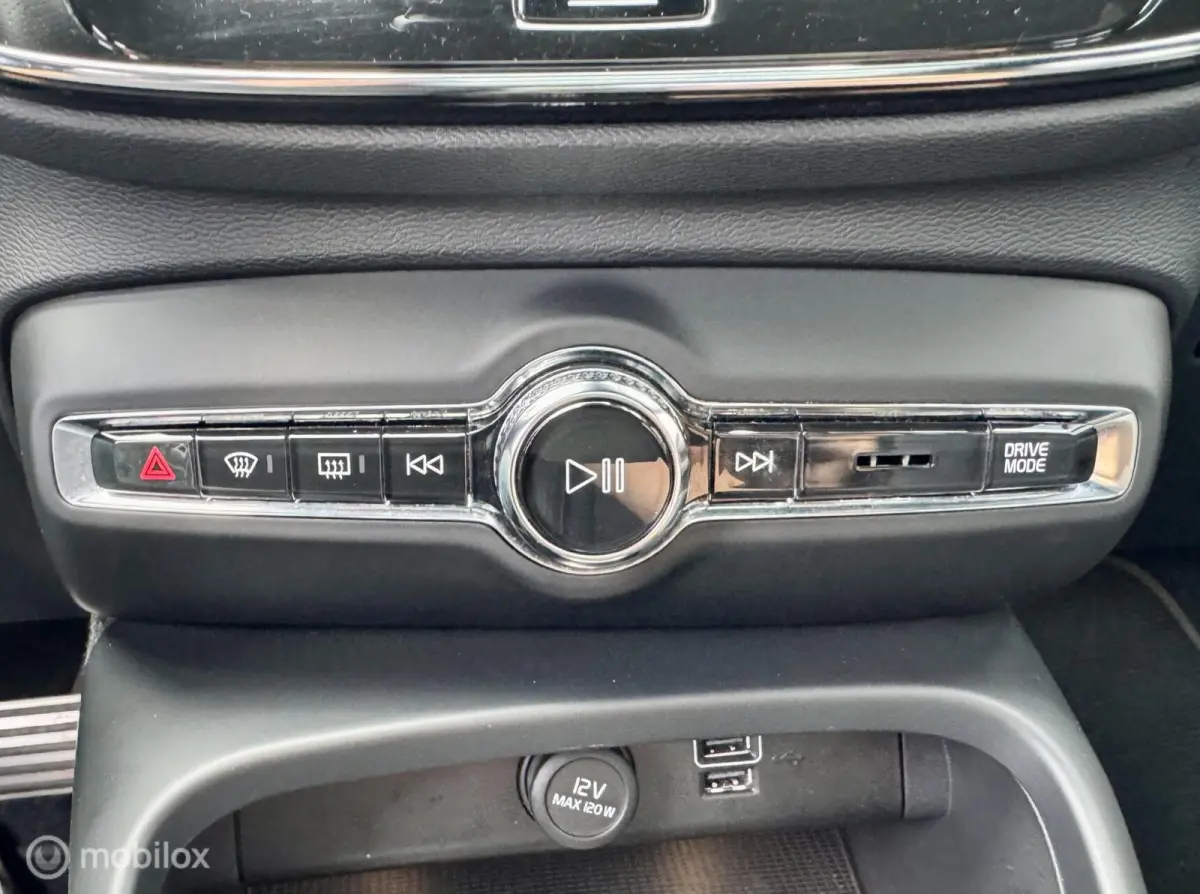 2.0 T4 AWD R-Design