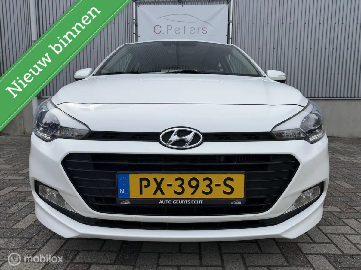 1.0 T-GDI Comfort 2018 / Navigatie / Camera / Climatecontrol / Cruisecontrol / NAP