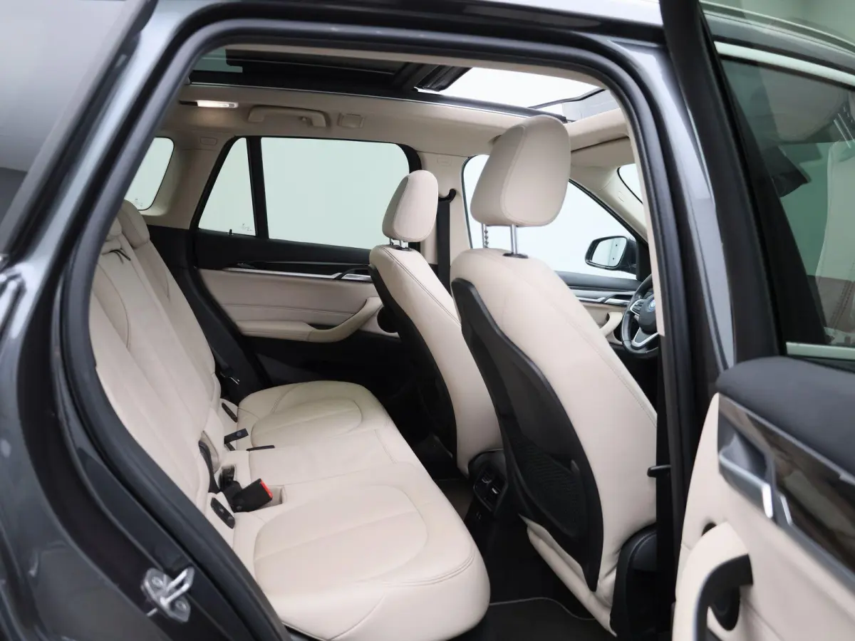 xDrive25e | PANORAMADAK | CAMERA | HEAD UP DISPLAY | PARKEERSENSOREN | CRUISE