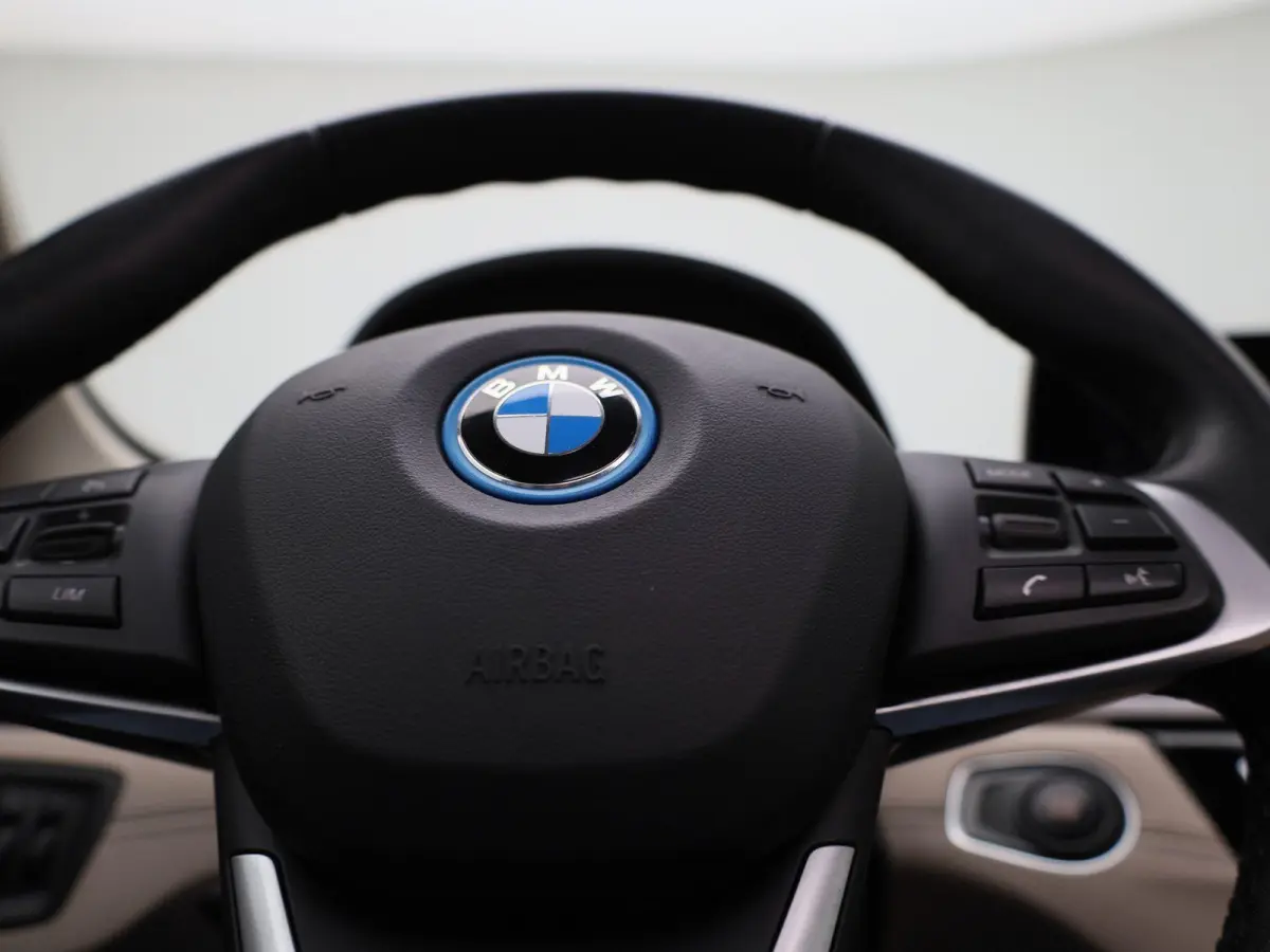 xDrive25e | PANORAMADAK | CAMERA | HEAD UP DISPLAY | PARKEERSENSOREN | CRUISE